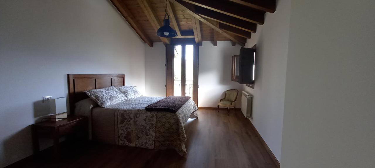 Casa Vacacional La Belluga Daire Canales  Dış mekan fotoğraf
